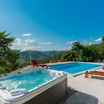 Sussini Hébergement de vacances